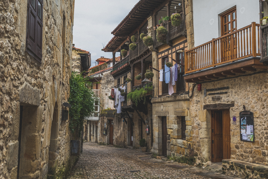 Santillana del Mar by Jon Barker